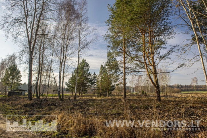 PARDUODAMAS SKLYPAS ŪKININKO SODYBAI KAUNO R., DUBRAVŲ KM., SAMYLŲ SEN.