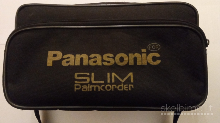  Skaitmeninė videokamera PANASONIC. 