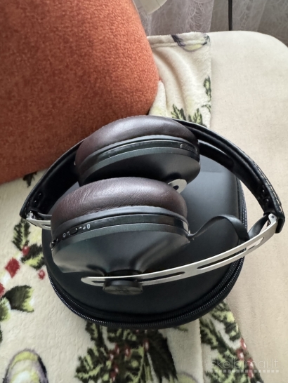 sennheiser momentum2