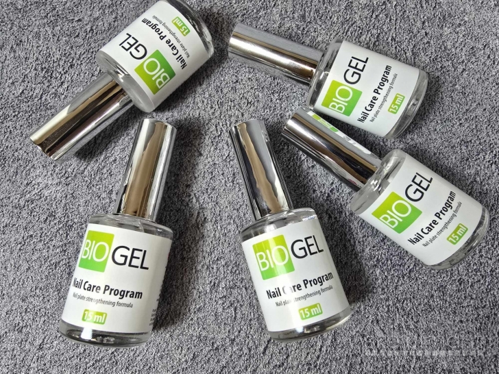 Nagų stipriklis Biogel 15ml