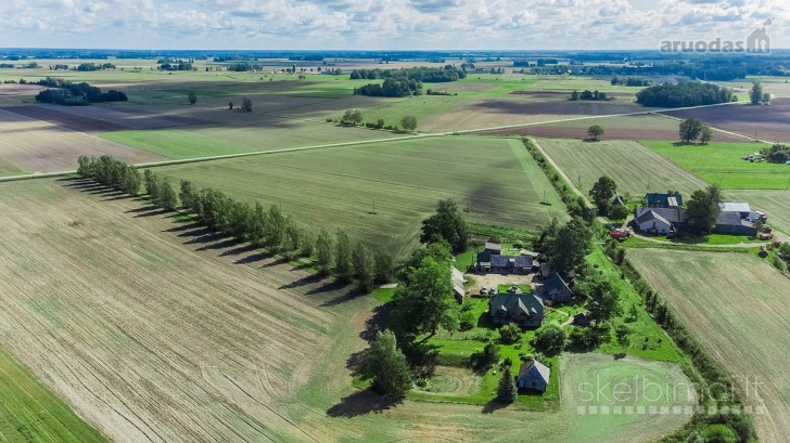 PARDUODAMA SODYBA VILKAVIŠKIO R, SARMAČINŲ K.