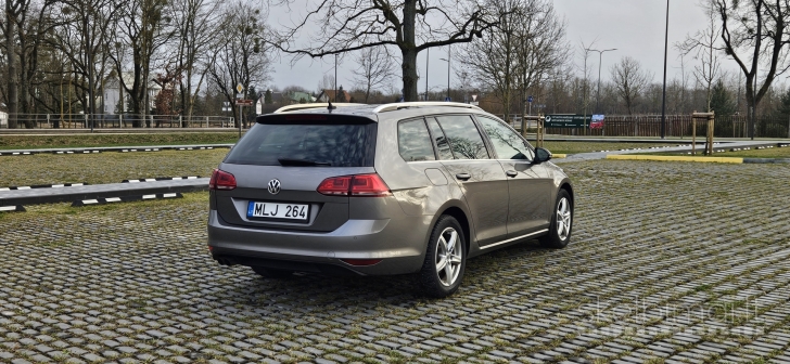 Parduodamas VW Golf 2014m. Variant Highline Edition