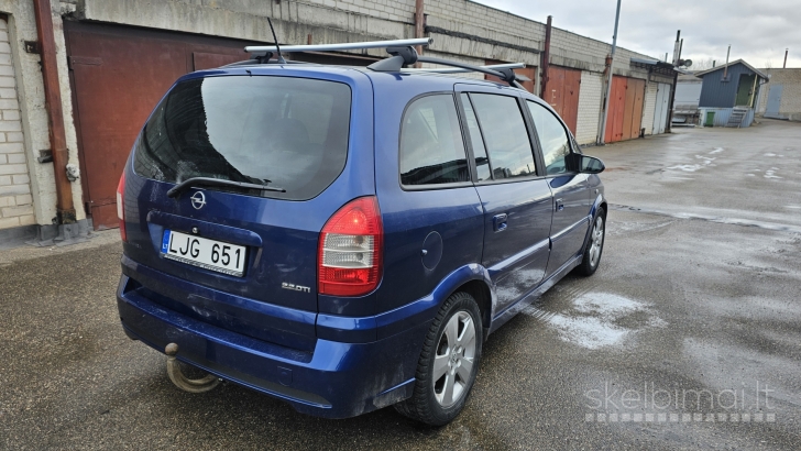 Opel Zafira