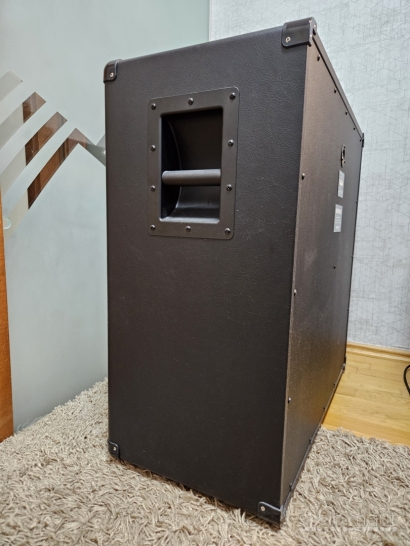 Blackstar 4×12 kolonėlė