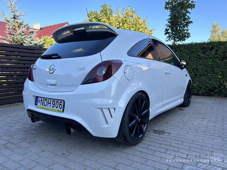 Opel Corsa OPC Nurburgring Edition