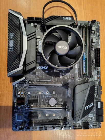 MSI X470 Gaming Pro Carbon (socket AM4)