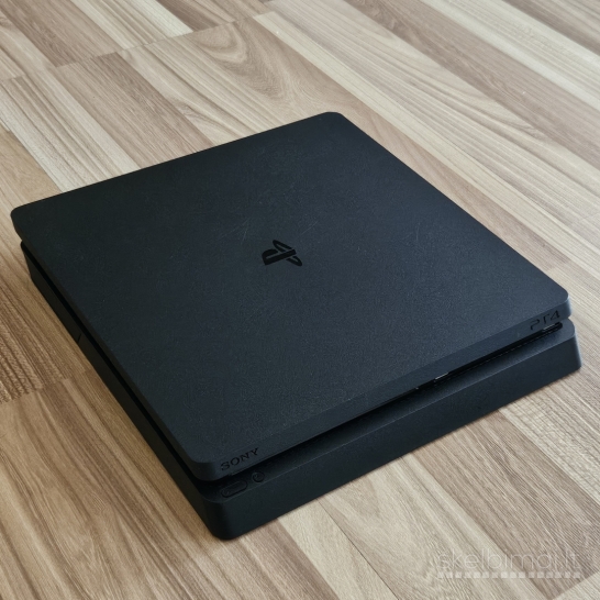 Sony Playstation4 slim