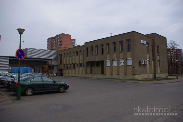 Parduodami kabinetai nuo 13 iki 108 kv. m.