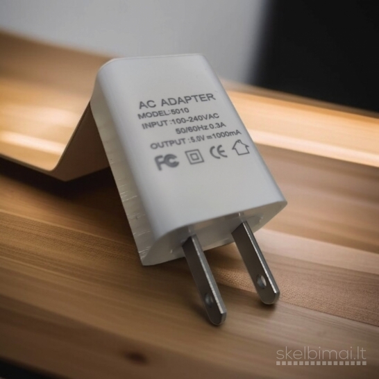 USB Kroviklis UK arba US plug 5V/1A