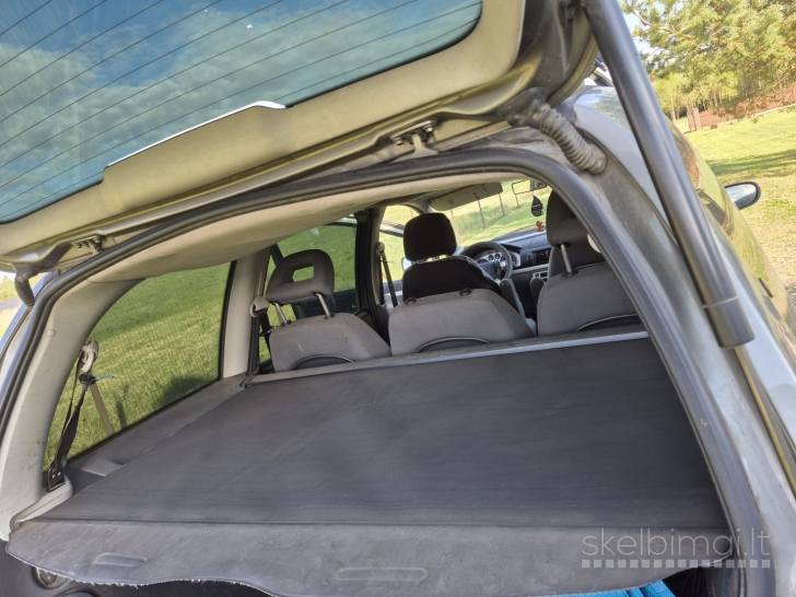 Parduodame Ford Galaxy