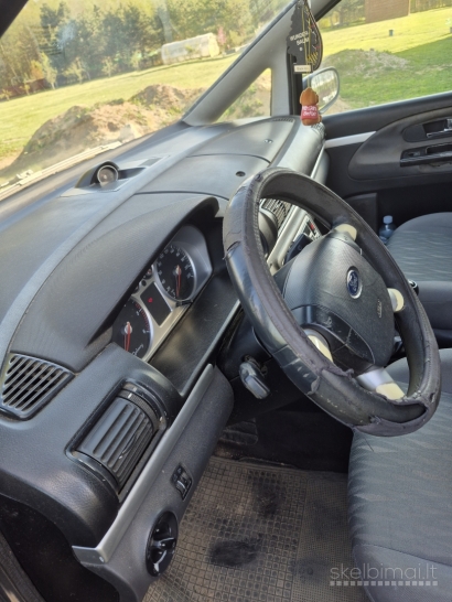Parduodame Ford Galaxy