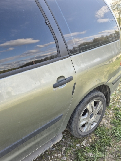 Parduodame Ford Galaxy