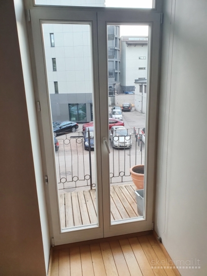 IŠNUOMOJAMAS BUTAS KAUNO MIESTO CENTRE, VASARIO 16 – OSIOS GATVĖJE.
