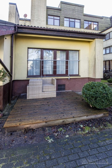 PARDUODAMAS BUTAS JUODKRANTĖJE, VILŲ G.