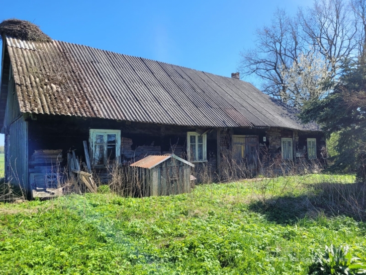 Parduodama Sodyba su Žeme