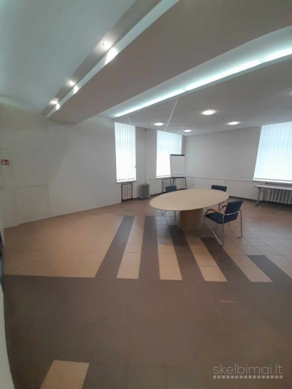 Išnuomojamos 100 ir 117 kv.m. patalpos Naujoji Uosto g 1 aukštas