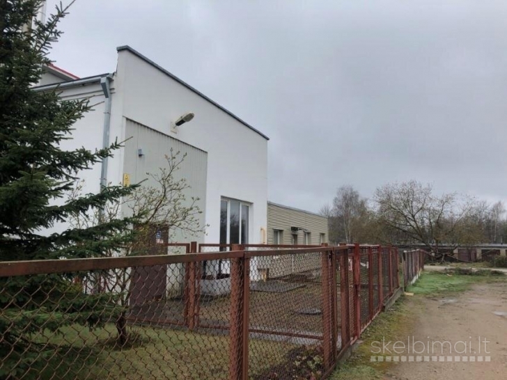 Parduodamas gamybinis pastatas 1352 kv.m Šiauliai