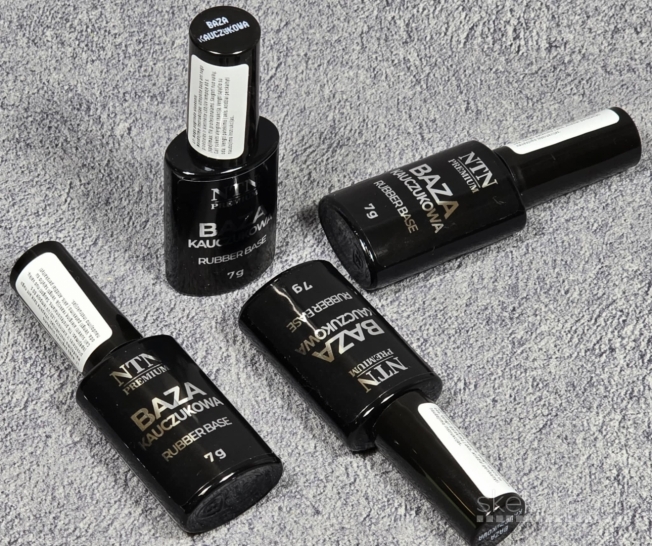Kaučiukinė bazė nagams Ntn Premium Rubber
