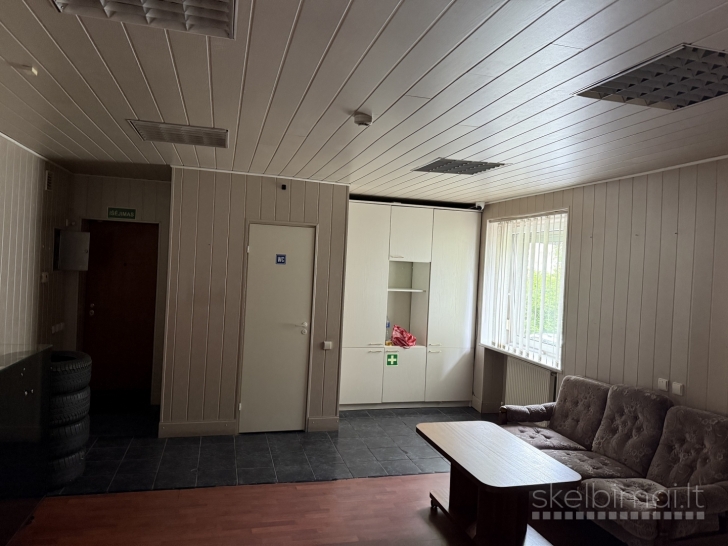 Parduodamos administracinės patalpos centre, Dvaro gatvė 48, Šiauliai