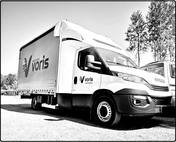 Jūsų kroviniai mūsų rankose – greitai ir saugiai! www.voris.lt 