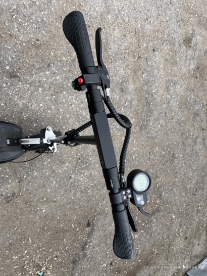Elektrinis paspirtukas Emscooter