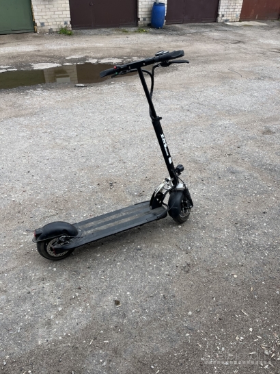 Elektrinis paspirtukas Emscooter
