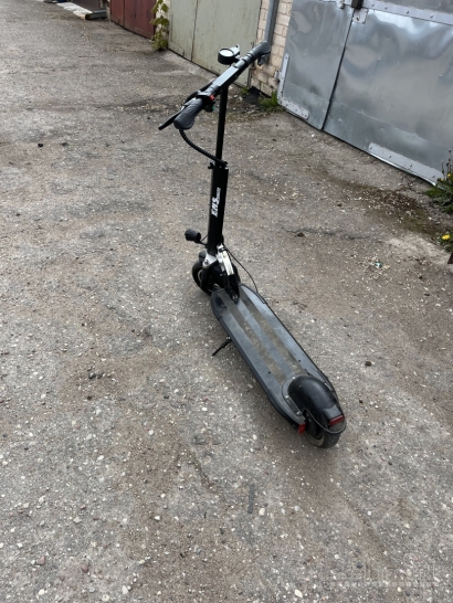 Elektrinis paspirtukas Emscooter