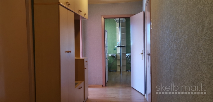 NUOMOJAMAS 3 KAMBARIŲ BUTAS KNIAUDIŠKIŲ G.46, PANEVĖŽYJE