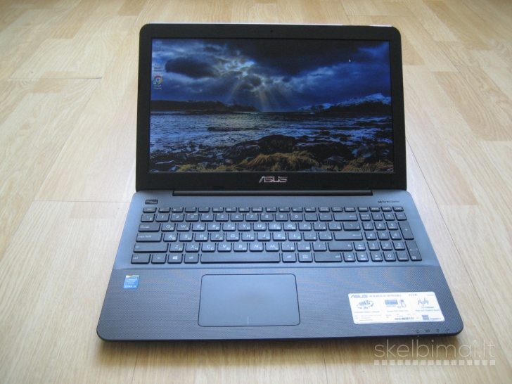 ASUS X554L su i5 2.70GHz/ 8GB/ 240GB SSD/ 2 val.