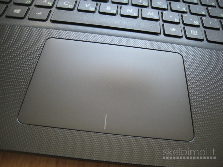 ASUS X554L su i5 2.70GHz/ 8GB/ 240GB SSD/ 2 val.
