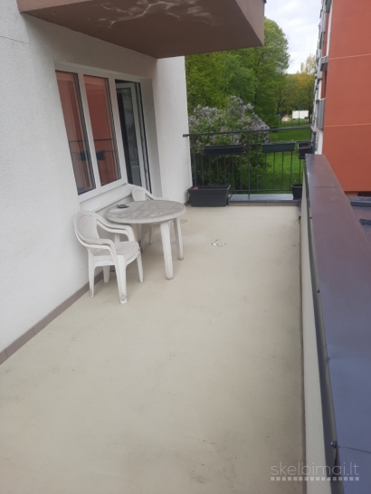 Išnuomojamas 3 kambarių butas 