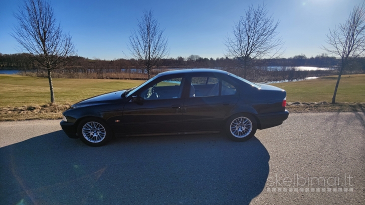 BMW 530, 3.0 l., sedanas