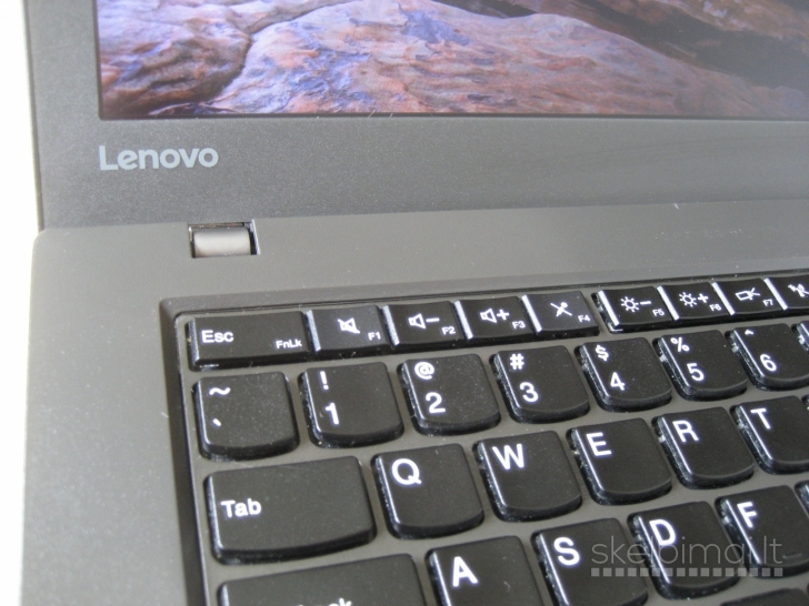 Lenovo T460 FHD IPS/ i5 3.00ghz/ 2 baterijos/ SSD