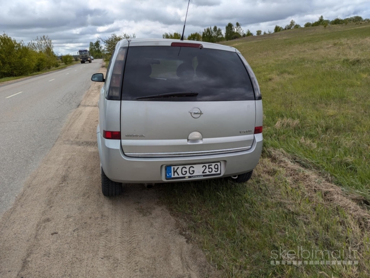 PARDUODU OPEL MERIVA ir PAPILDOMUS RATUS su gerom padangom