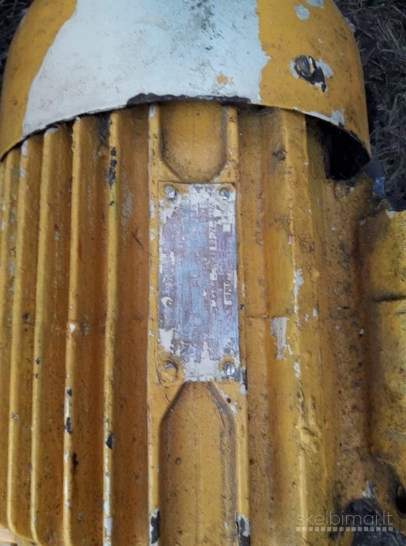 Elektros variklis lėtaeigis 2,2 KW 960 apsukų