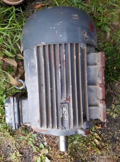 Elektros variklis trifazis 7,5KW 3000 apsukų naujas gamyklinis
