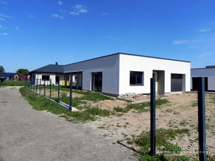 Namas Panemunėje Viršučių g.