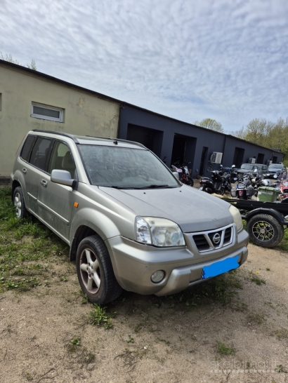 Nisan X-trail 2002m