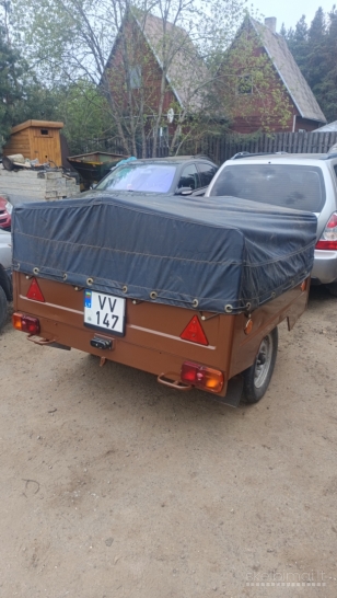 lengvojo auto priekaba