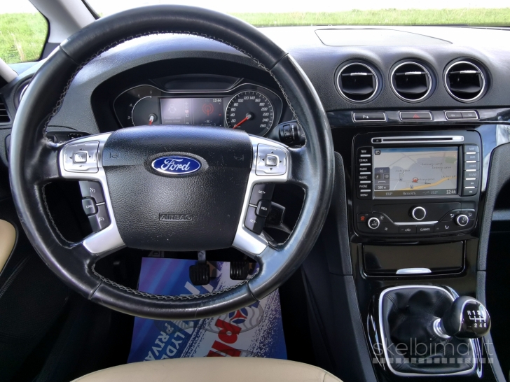 Ford Galaxy 2014