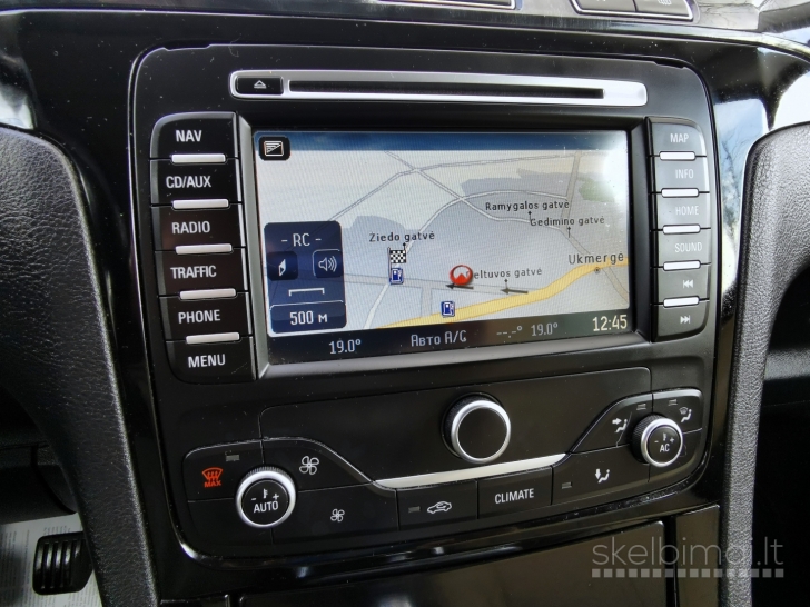 Ford Galaxy 2014