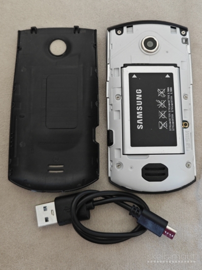 Samsung GT-S5620 Monte