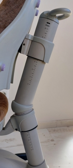 Ergonomiška auginimo kėdė vaikams COMF-PRO (ruda)