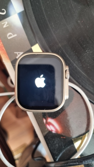 Apple watch Ultra 9 Titanium 49mm