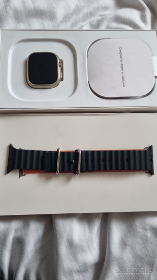 Apple watch Ultra 9 Titanium 49mm
