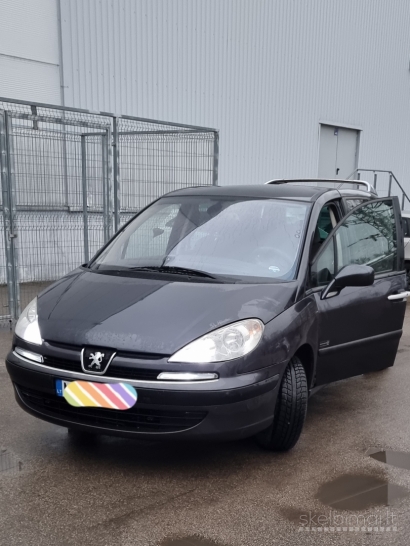 Peugeot 807