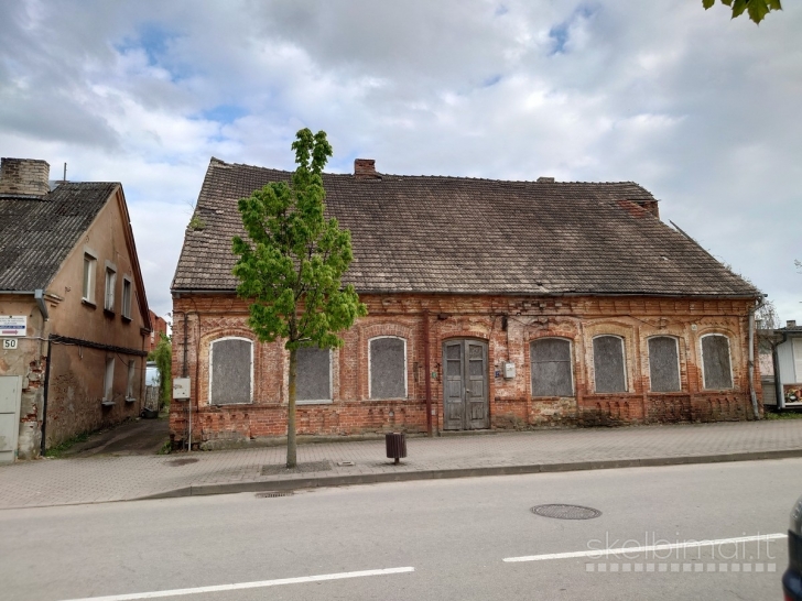 Parduodamas labai geroje vietoje išskirtinis 171,04 m² administracinis pastatas