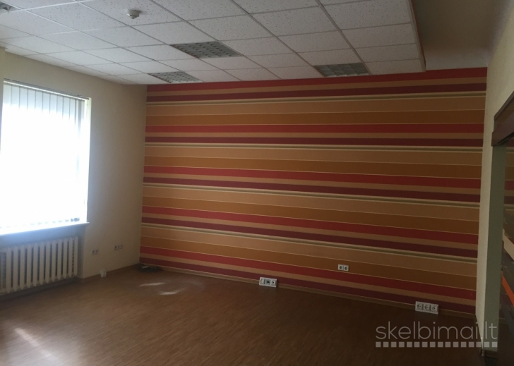 Išnuomojamos 63 kv.m. Administracinės – komercinės patalpos centre Liepų g.