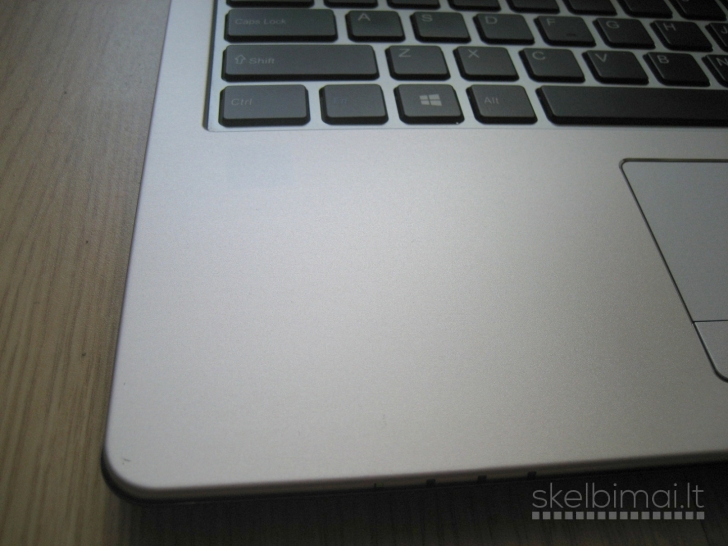 Mažas greitas metalinis 13.0 FHD IPS/ 256GB/ 3 val