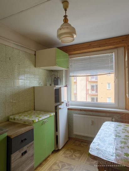 Renovuotame name parduodamas trijų kambarių butas 